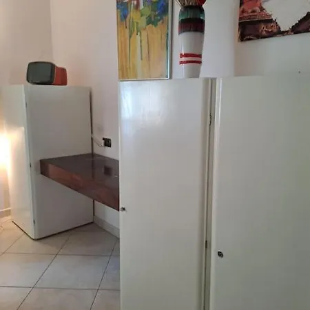 2 Giugno House Lägenhet Bari